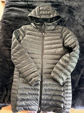 Wind river packable puffer size small